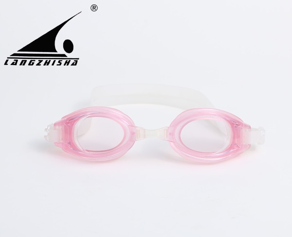 游泳眼镜防雾方法